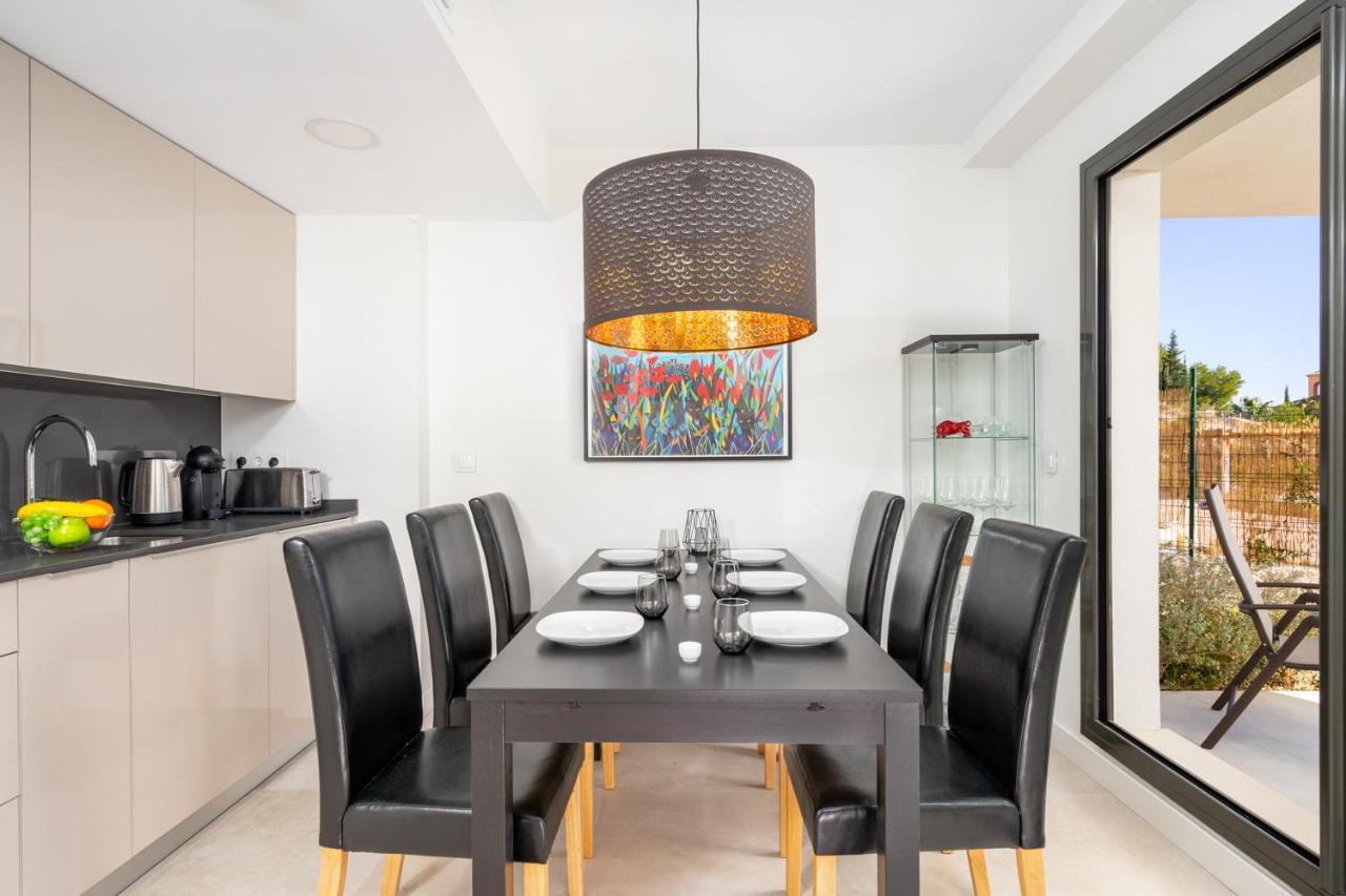 Modern With Pool In Ref 47 Apartment Benalmadena